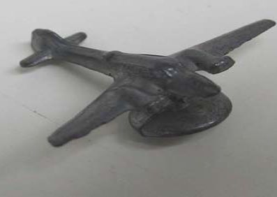 VE Day lapel badge