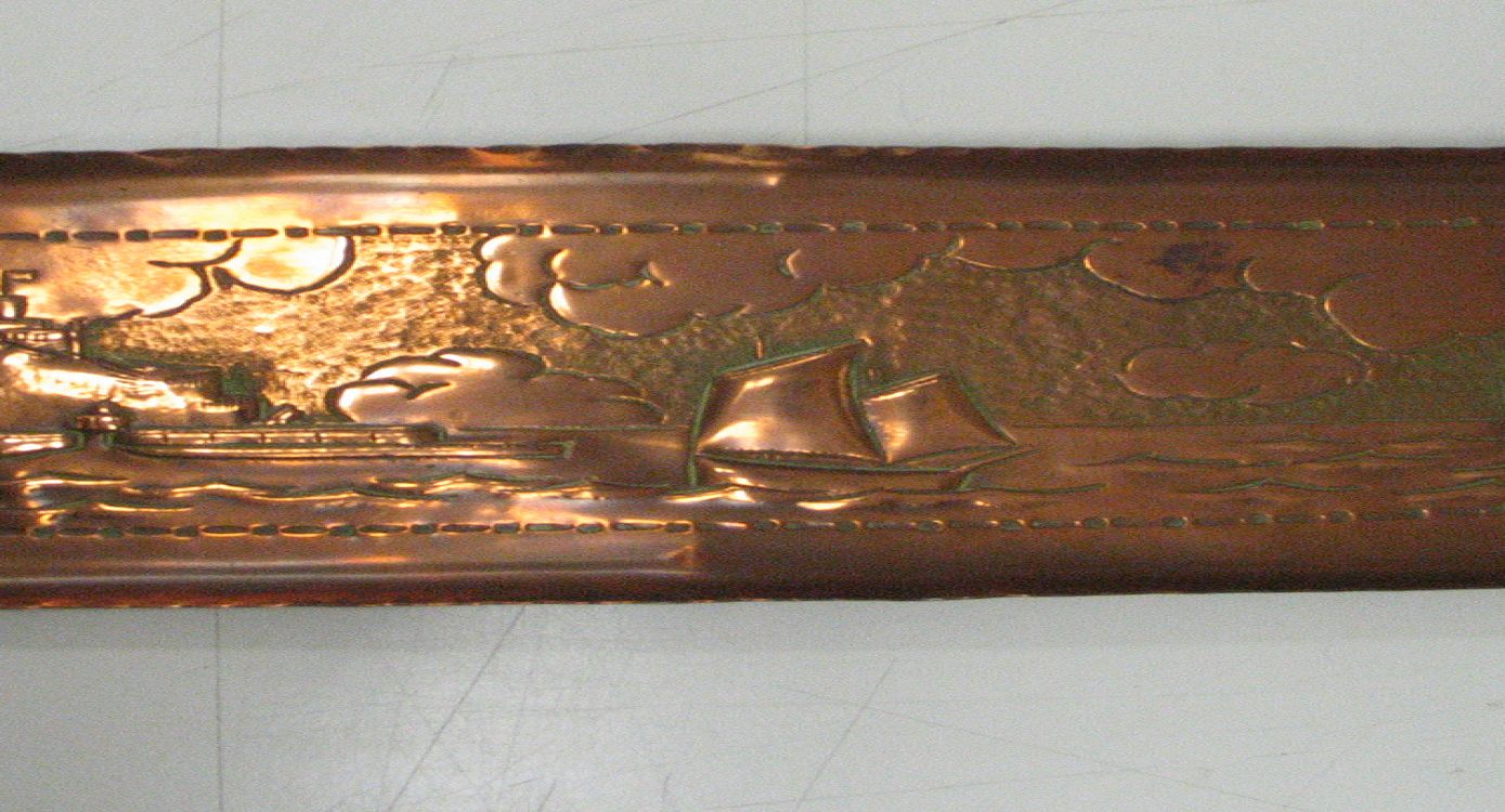 tray, pen