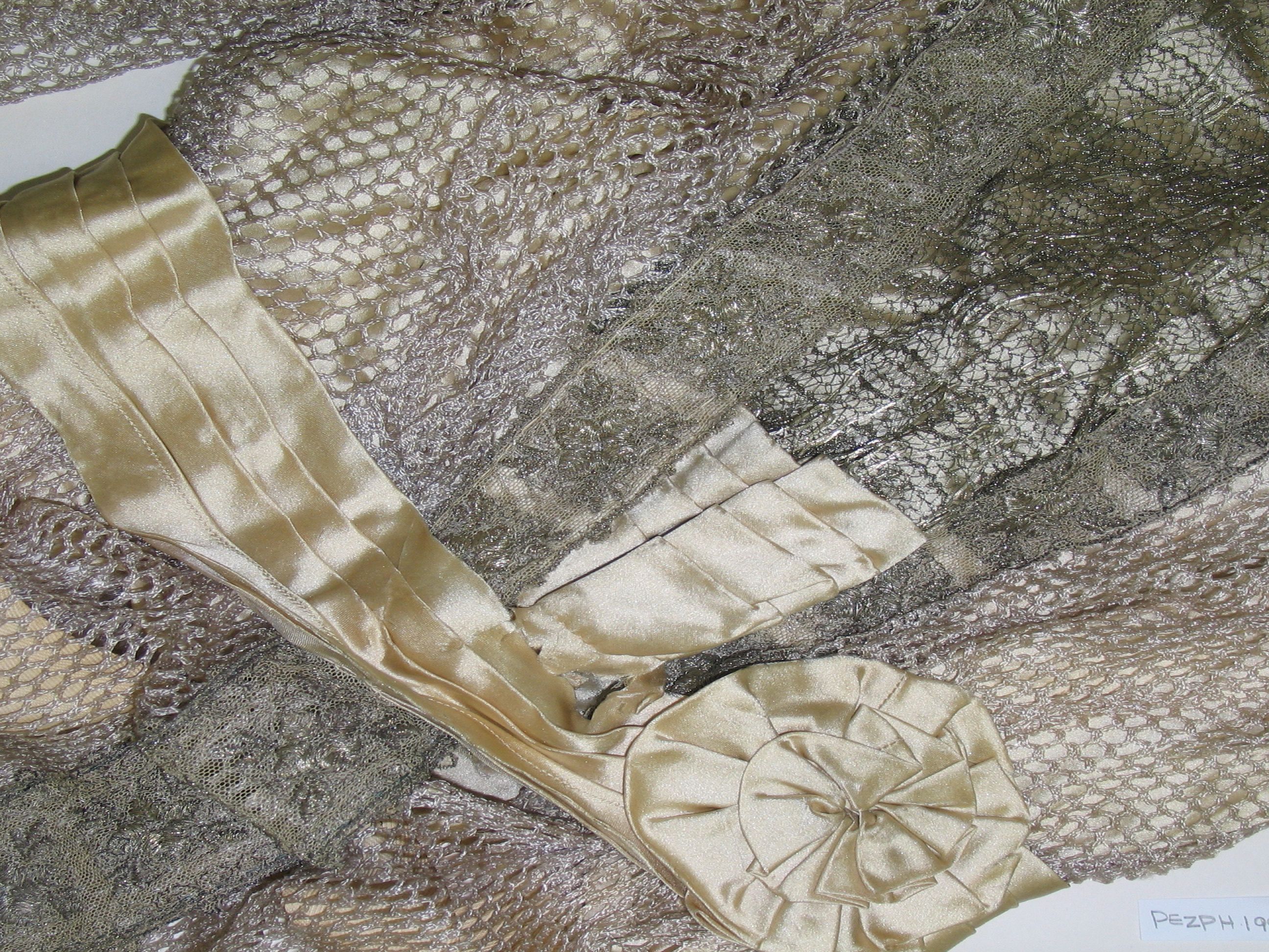 bodice blouse